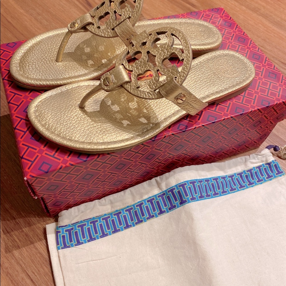 Tory Burch Miller Metallic Leather Sandals / slippers, size 7 in good condition.